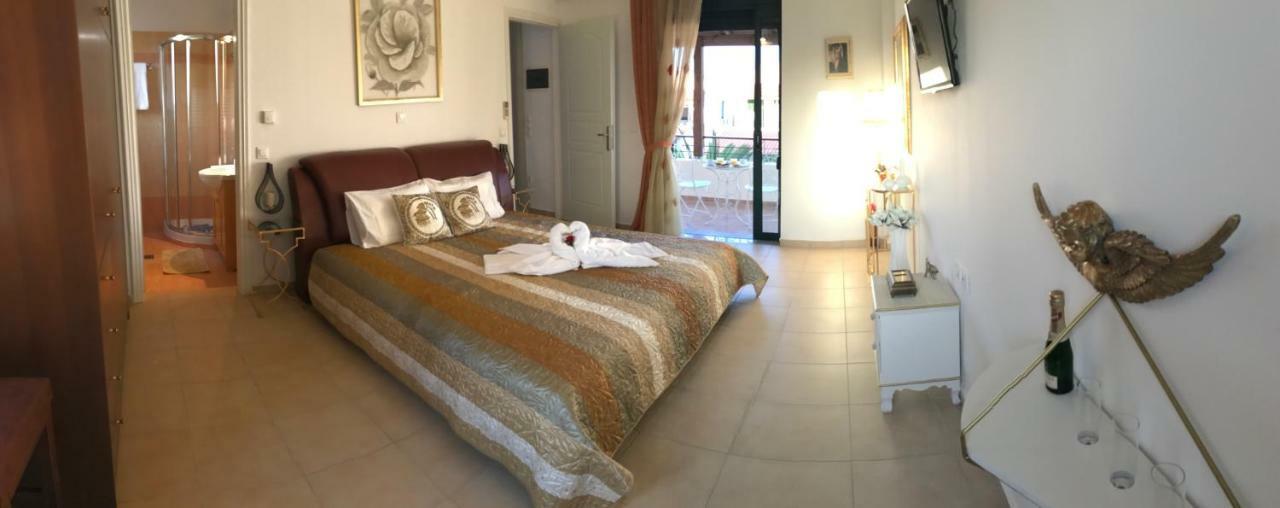 Villa Stella D'Oro 耶奥伊乌波利斯 外观 照片