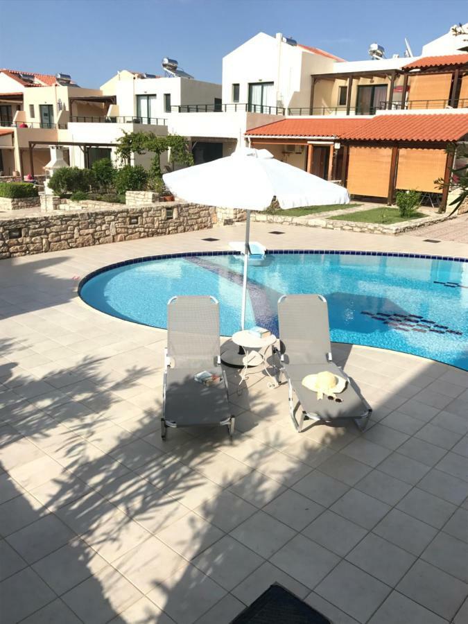 Villa Stella D'Oro 耶奥伊乌波利斯 外观 照片